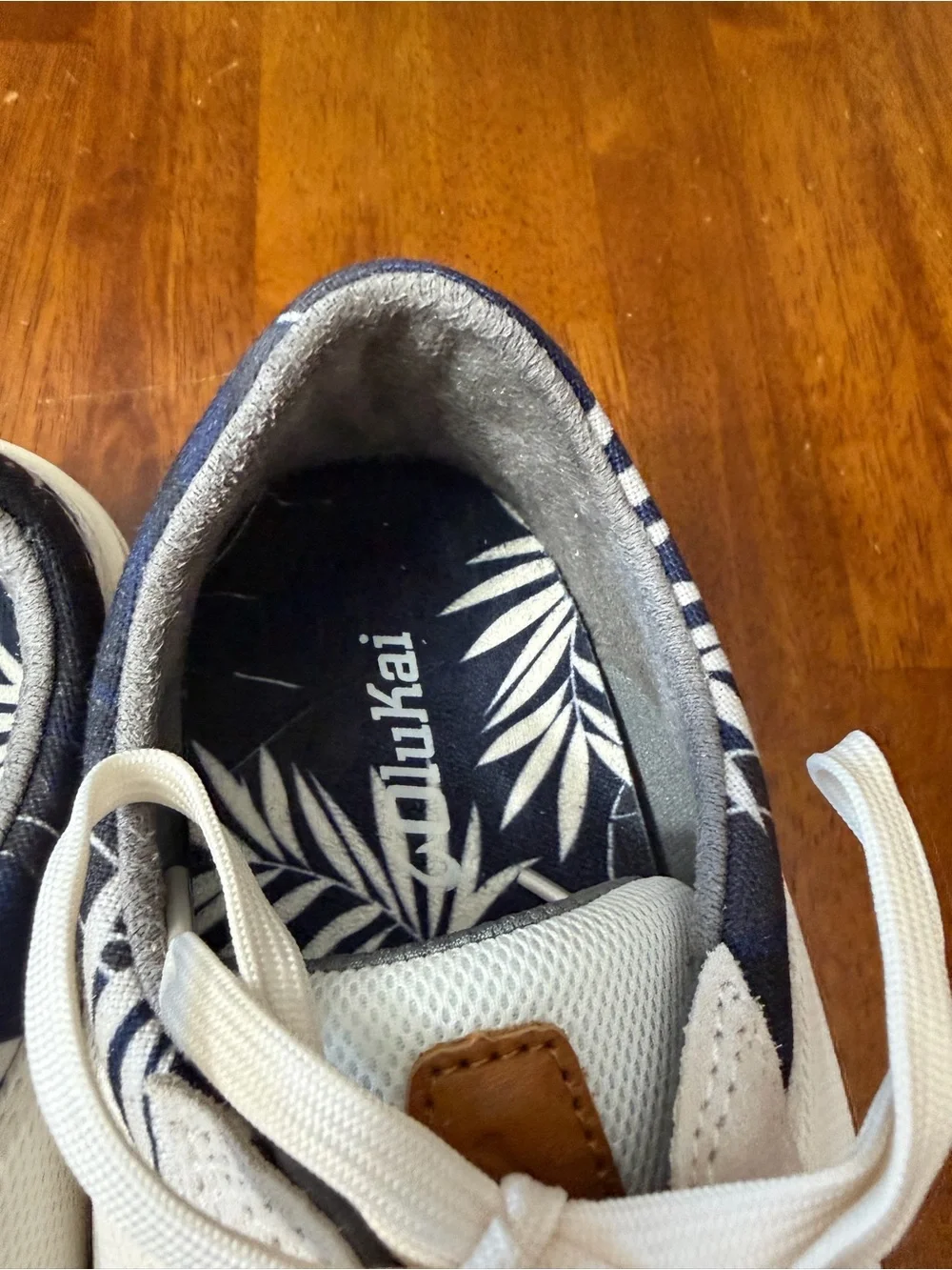 Brand New OluKai Men's Punini Sneakers Shoes Size 10.5 10 1/2 MSRP $140